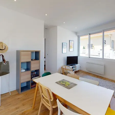 Maison Biarritz, 4 Pieces, 8 Personnes - Fr-1-621-19