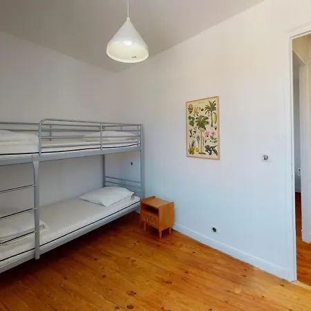 Maison Biarritz, 4 Pieces, 8 Personnes - Fr-1-621-19